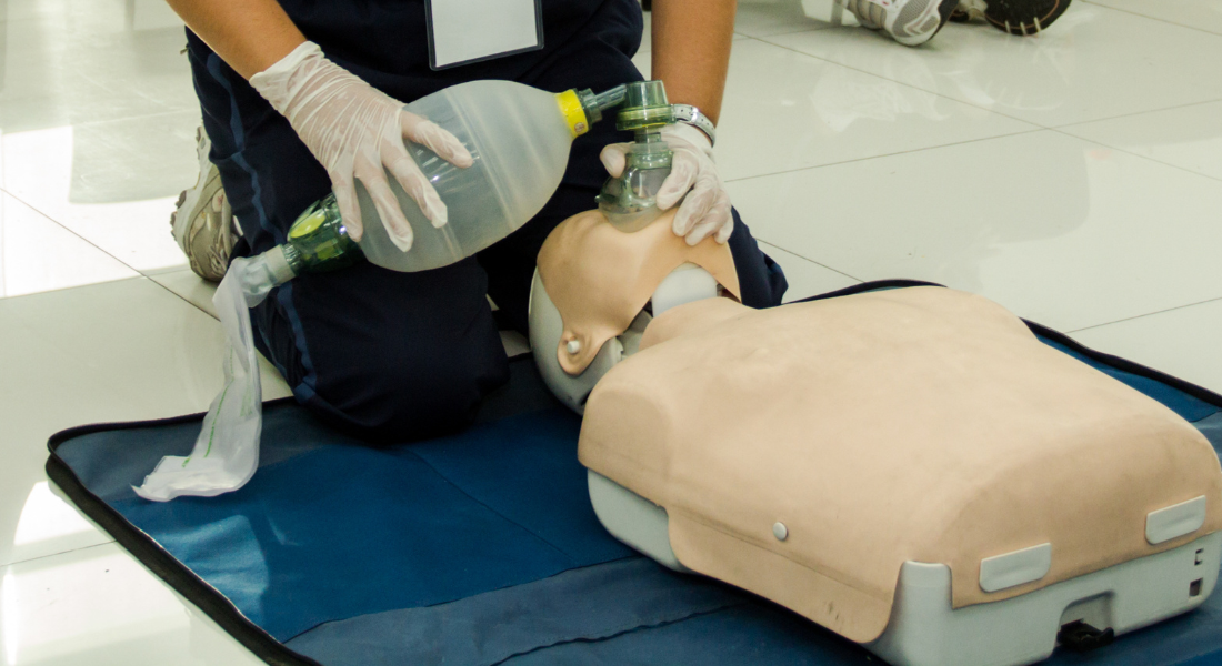 Ultimate Guide to 68W Training for Combat Medics - USArmy Basic